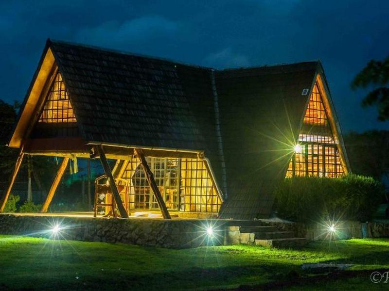 Samawati Lakeside Cottages Nyahururu Ngoại thất bức ảnh