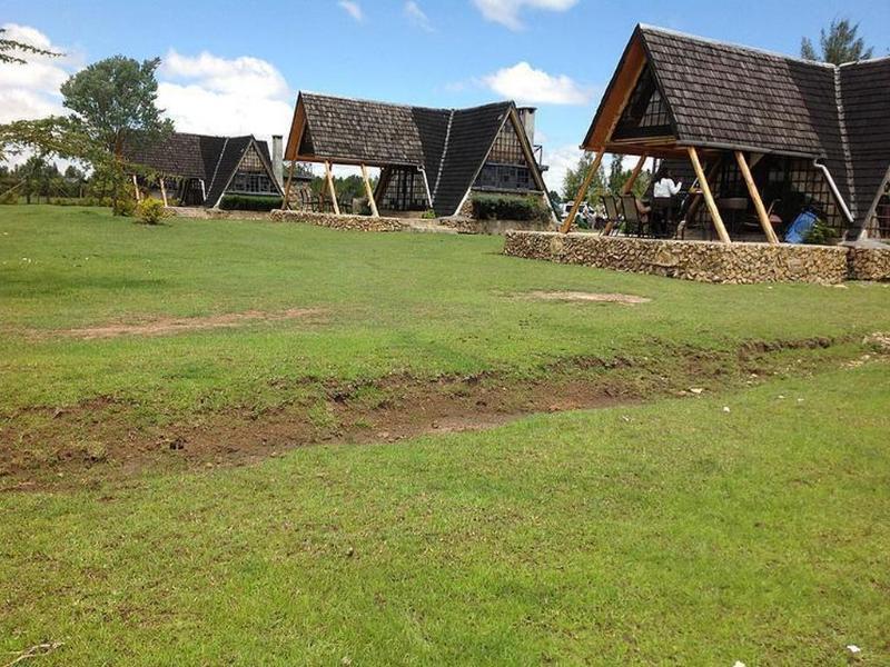 Samawati Lakeside Cottages Nyahururu Ngoại thất bức ảnh